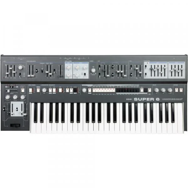 Udo audio Super 6 Keyboard black Réduction