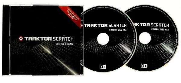 Offre Du Jour Native instruments Traktor Scratch CD Noir MK2 (la paire)