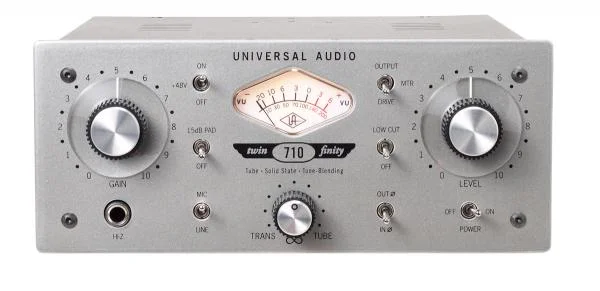 Réduction Universal audio 710 Twin-Finity