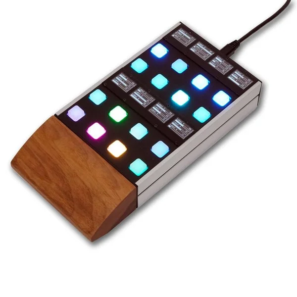 MakePro X xPert-A6 Switch – Control Surface Petit Prix