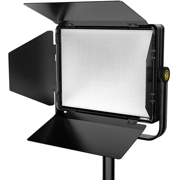 Offre Exclusive iFootage Anglerfish PL1 80C (80W, RGBWW) – LED Panel