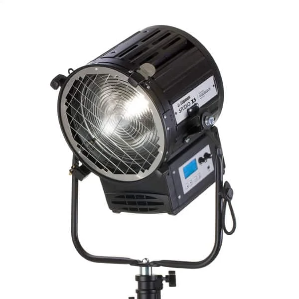 Promotion Litepanels Studio X5 (Daylight, 200W) – LED Projector (Pole Operated)