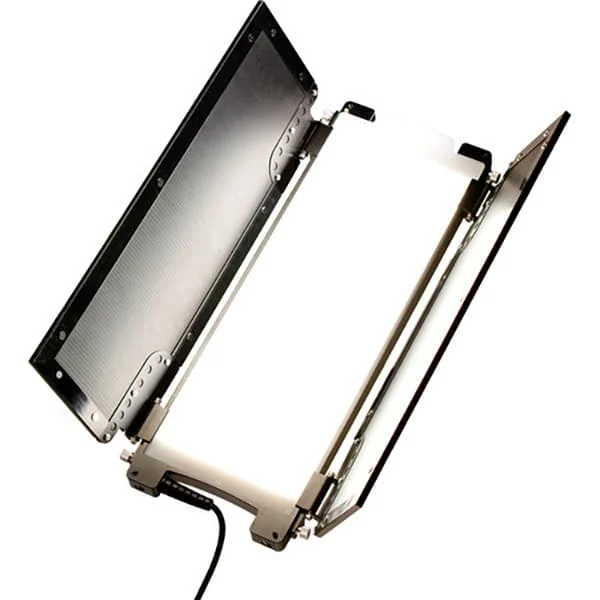 Quantité Limitée DMG Barndoors (SL1)
