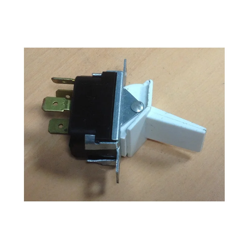 Dernière Chance INTERRUPTEUR ON-OFF 10A 250V (80120)
