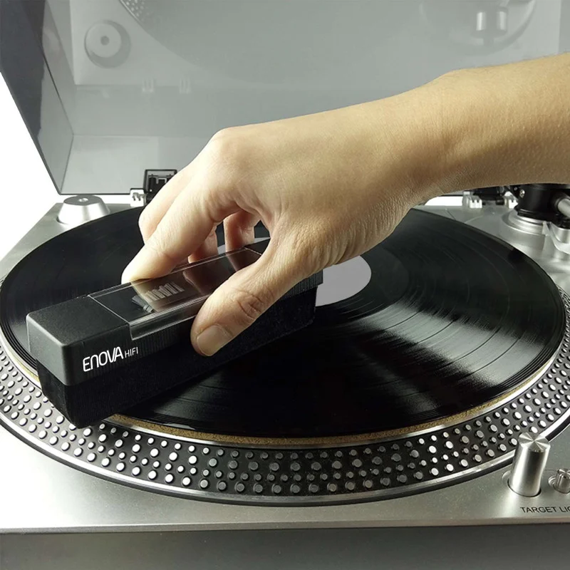 Bon Marché BROSSE VELOURS VINYLE BVA 10 ENOVA HIFI